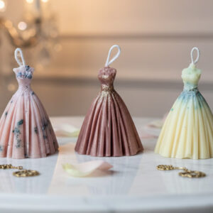 Candela artigianale a forma di Principessa